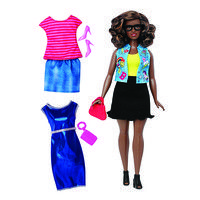 Кукла Barbie Модница с набором одежды DTD96-11